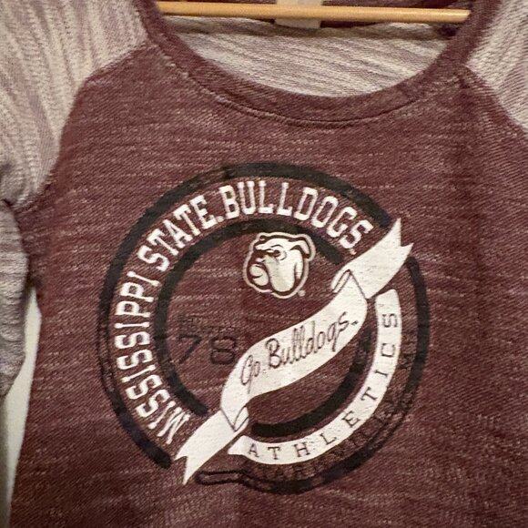 Mississippi State Bulldogs Sweatshirt Women's Large 12/14 Rivalry Threads Maroon - Picture 2 of 3